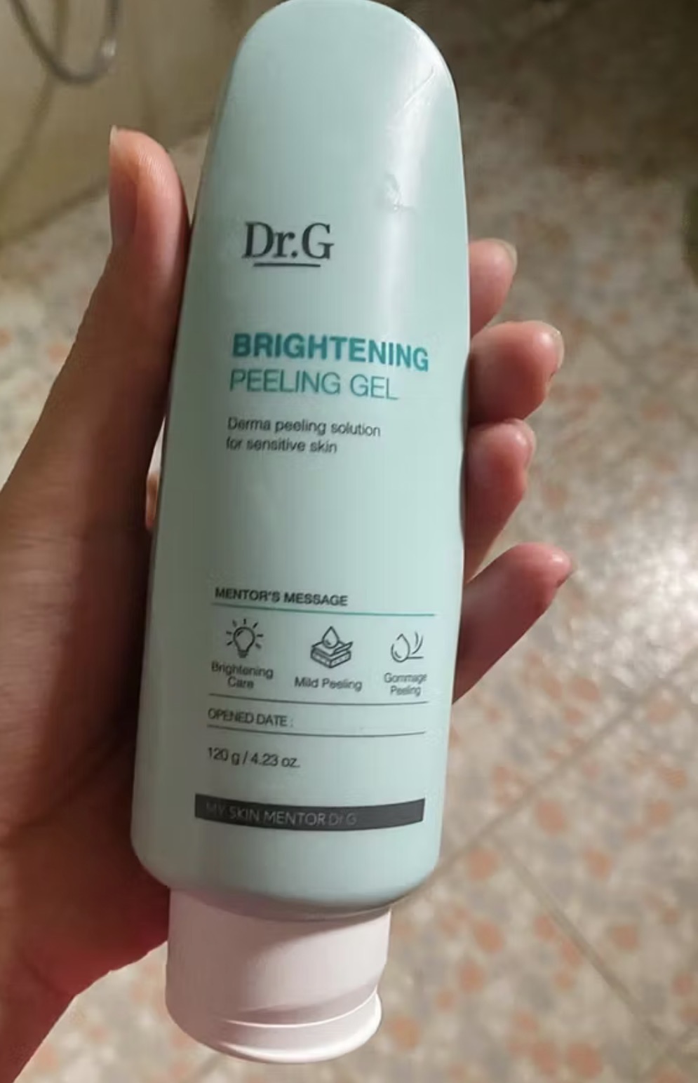 Dr.G Brightening Peeling Gel 4.23 oz.(120g) + 2.11 oz.(60g) +